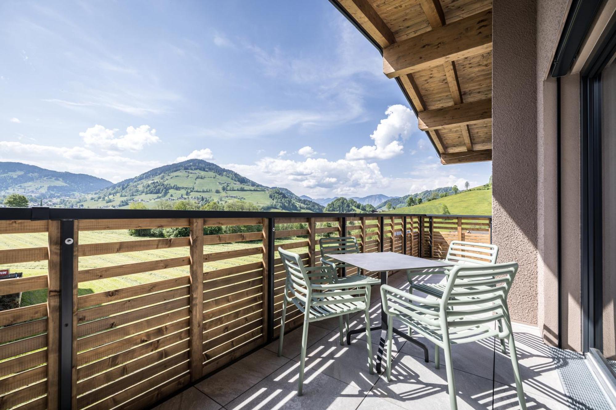 Alpine Collection Wildschonau: Paragliding Paradise near Skiwelt Wilder Kaiser Niederau Exterior photo